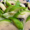 人如其食 的 金銀蛋絲瓜（鹹蛋+皮蛋）蛋素 cooksnap