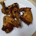 Cooksnap Rose Nani Nizah Nayan semasa beliau membuat Ayam goreng bawang putih.