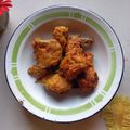 Cooksnap Astuti semasa beliau membuat Ayam Goreng Kunyit.