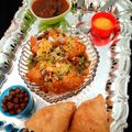 Pooja Katake Vyas's cooksnap of when they made समोसा चना तरी (samosa chana tari recipe in marathi).