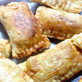 Cooksnap dari Hilda Dawood untuk resep Apple Pie Ala MCDONALDS: RENYAH DI LUAR GURIH DI DALAM