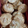 Cooksnap dari Maya Kurniawati untuk resep 19. Almond Crispy oleh2 dari Surabaya