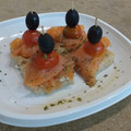 El cooksnap de g cuando hizo Canapés de salmón, mozzarella y mermelada de tomate.