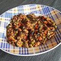 El cooksnap de Alejandra cuando hizo Huevos al plato con espinacas y guisantes congelados.