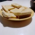 El cooksnap de Edu cuando hizo Lemonies / Brownie de limón / Cuadraditos de limón.
