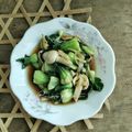 Cooksnap Nur Nadiah semasa beliau membuat Sawi PakChoy Shitake Sos Tiram.