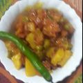 Khushi Malhotra का कुकस्नैप जब उन्होंने आलू गाजर मटर की सब्जी (aloo gajar matar ki sabzi recipe in Hindi) बनाया था।