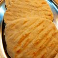 Cooksnap από Χρυσή στη συνταγή Πίτες για σουβλάκι... πανευκολάκι!