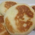 Cooksnap dari ala Aulian untuk resep Roti gepeng Isi kacang hijau dengan Teflon