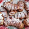 Csapó Ágota Cooksnap-ja, amikor elkészítette a(z) Omlós szilvalekváros 🥐 kifli receptet.