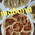 صورة من طبخات بنت الشام منى Madona ، شاركها بعد تجربة وصفة مناقيش ولا اسهل
