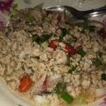 รูป Cooksnap ของ Fah Kanyanat เมื่อเขาทำ ลาบหมู(เด็กหอ)