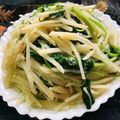 江湖小俠 的 馬鈴薯炒地瓜葉 ⭐ 家常料理 cooksnap