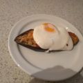 El cooksnap de Elisa Perez cuando hizo Puré de berenjena, piquillo y Cabra gratinado con huevo.