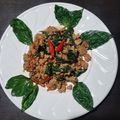 รูป Cooksnap ของ Alifah Lestari เมื่อเขาทำ ผัดกระเพราไก่สับ (Stir fried minced chicken with hot basil)