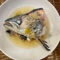 QBee Sindy Chien 的 煎鮭魚頭 cooksnap