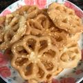 Cooksnap dari Serli Guncoro untuk resep 71.Kembang Goyang/Kue Roda