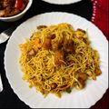 Soma Ghosh's cooksnap of when they made স্পাইসি এগ চিলি চিকেন প্রন নুডলস (spicy egg chili chicken noodles recipe in Bengali).