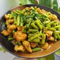 รูป Cooksnap ของ piya peipei เมื่อเขาทำ หมูสามชั้นผัดพริกแกง