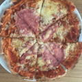 Roberto Miranda's cooksnap of when they made Prosciutto and Mushroom Pizza.