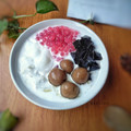 Cooksnap dari Berlian Soewandono untuk resep Dessert Ball Cincau Sagu Mutiara Dan Kelapa Muda