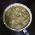 Cooksnap dari Lukie Lazuardi untuk resep Sop ceker dan buntut (brutu ayam) 😊