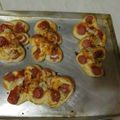 Cooksnap dari Yayuk Prianti untuk resep Sausage Bread with Sauce Bolognese (Caterpillar, Flower, Hotdog) aka Roti Sosis dgn Saus Bolognese