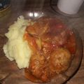 El cooksnap de Yohanna Rojas cuando hizo Chorizos a la pomarola fácil y ricos con puré de papas.