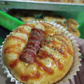 Cooksnap dari Dapoer ziie untuk resep Roti Unyil Sosis Keju Favorit Keluarga ( Mini Sausage roll bun) 