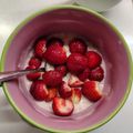 Cooksnap από Δέσποινα Καρπούζα στη συνταγή Overnight oats με φράουλες🥣🍓