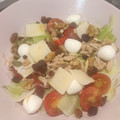 El cooksnap de @cocina_en_casa.cs cuando hizo Ensalada de rúcula, cherry, queso, nueces, mozzarella y pollo.