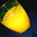 Fatima Mustafa 's cooksnap of when they made Mango Juice.
