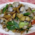 潘俊霖的(簡單料理) 的 三杯（塔香）蜆仔 cooksnap