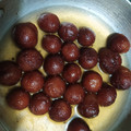 Iyal's cooksnap of when they made குலோப் ஜாமூன் மிக்ஸ் வித் வீட் குலோப் ஜாமூன்(gulab jamun recipe in tamil).