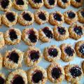 Cooksnap dari Meinita Ritonga untuk resep Thumbprint Cookies 💕