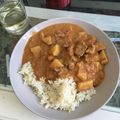El cooksnap de Ana Mochilera cuando hizo Estofado de carne con salsa de crema de cacahuete y arroz blanco.