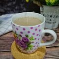 Cooksnap Norashikin Rahmat semasa beliau membuat Kopi susu panas.