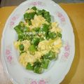 Cooksnap dari Dapur Ummi ( Noer Azzela ) untuk resep Tumis okra dng telur