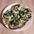 El cooksnap de Erikillo cuando hizo Tostadas con revuelto de espinacas y queso fresco.