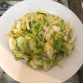 劉曉方～Elsa手做甜點 的 【共食團】高麗菜炒杏鮑菇 cooksnap