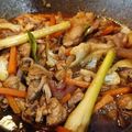 Cooksnap Hajar Cicero semasa beliau membuat Paprik Ayam.