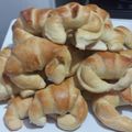 El cooksnap de gloria paez cuando hizo Medialunas de manteca fáciles.