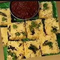 Roshani Gautam Pandey का कुकस्नैप जब उन्होंने खमन ढोकला (khaman dhokla recipe in Hindi) बनाया था।