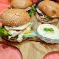 Zainab Aftab's cooksnap of when they made Chicken burger.