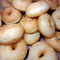 Cooksnap dari niken dewi untuk resep Donat Maizena Awet Lembutnya
