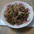 MOMO 的 洋蔥牛肉 cooksnap