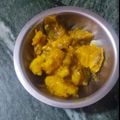 Samridhi kaur का कुकस्नैप जब उन्होंने आलू बैंगन की सब्जी (Aloo baingan ki sabzi recipe in hindi) बनाया था।