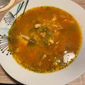 El cooksnap de Débora Cantero Martínez cuando hizo Sopa de esqueleto y cabeza de salmón con fideos.