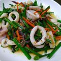 黃惠貞 的 培根炒韭菜花 cooksnap