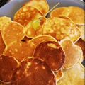 Cooksnap de Bertilia Pinheiro quando cozinhou Panquecas de Iogurte e Mel.